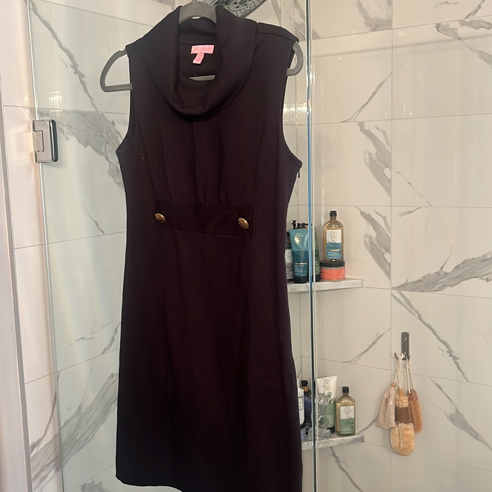 Cute black Lily Pulitzer dress size extra small this is a work to dinner dress